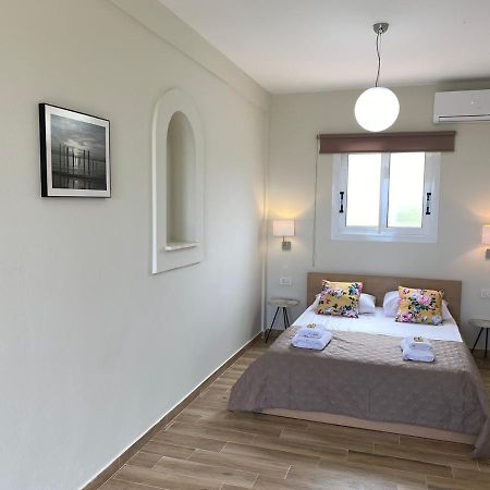 Porto Giardino Apartments Кипсели Экстерьер фото